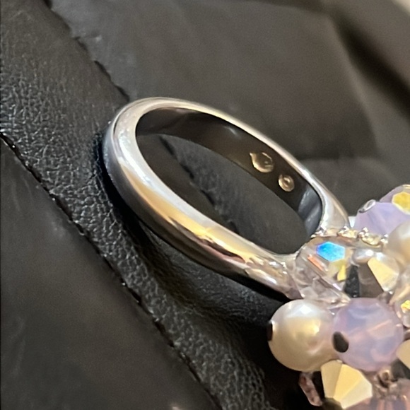 Vintage Swarovski Aura Borealis Crystal & Pearl Beaded Bow Ring - Picture 16 of 16